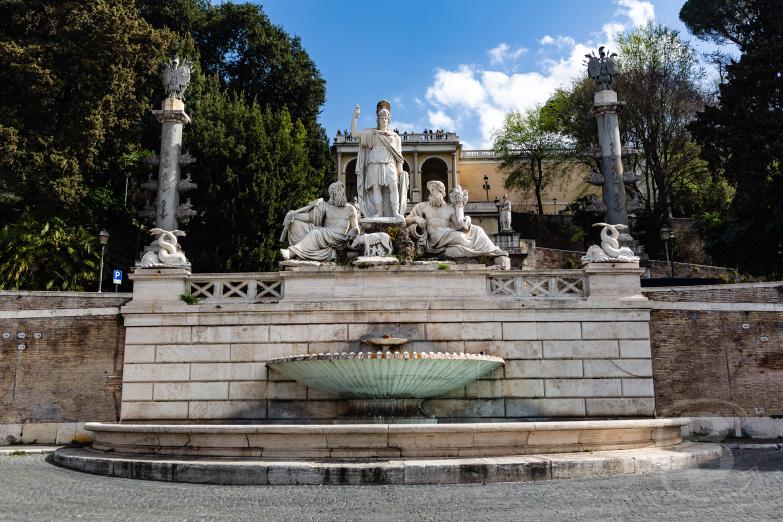 Rom | Brunnen auf der Piazza del Popolo