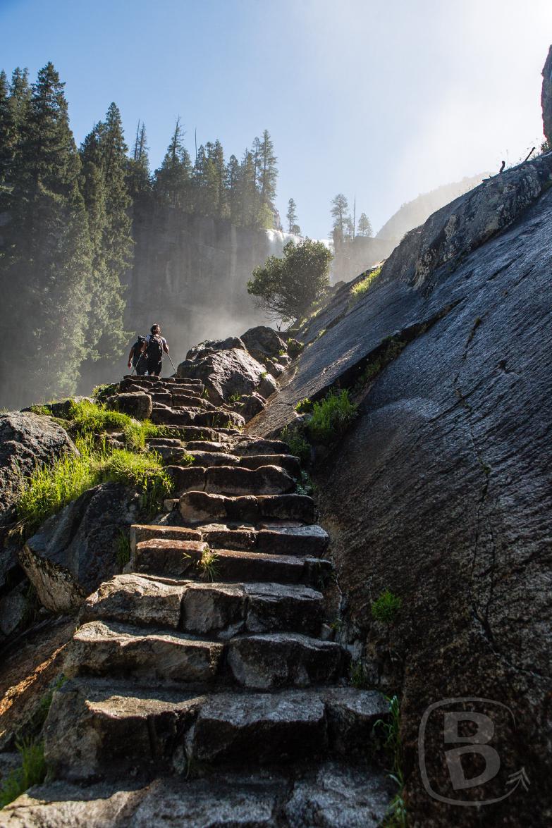 Yosemite National Park | Stufen am Mist Trail
