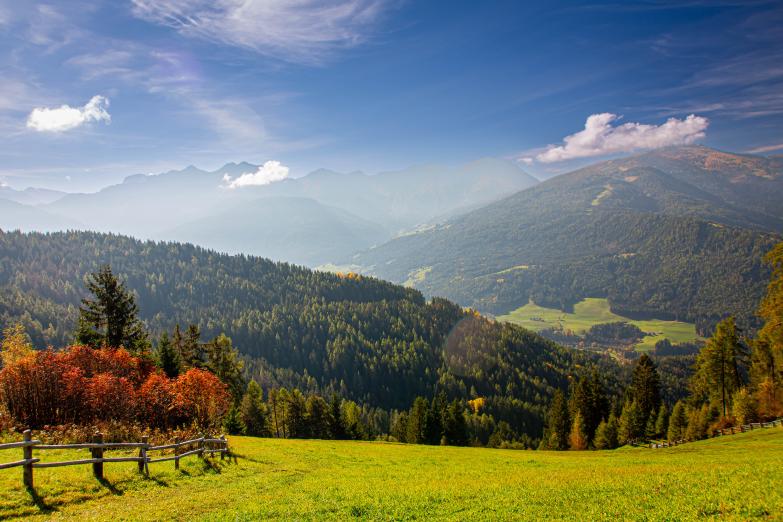Erdpyramiden | Blick in das Tal