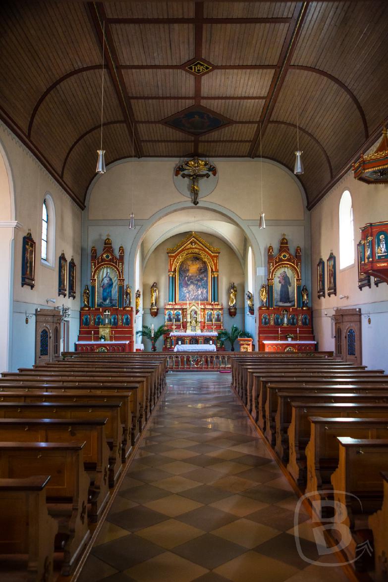 Deutsche Alpenstraße | Innenraum der Kirche St. Nikolaus