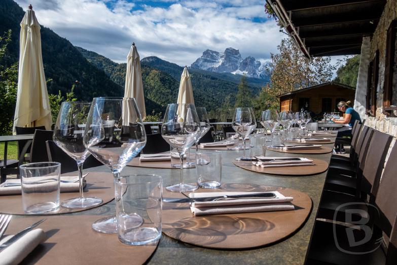 Restorante Acero Rosso | Essen auf der Terrasse