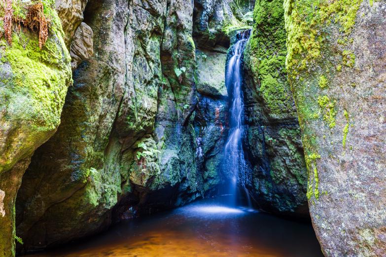 Tschechien/Adersbacher Felsenstadt | Kleiner Wasserfall