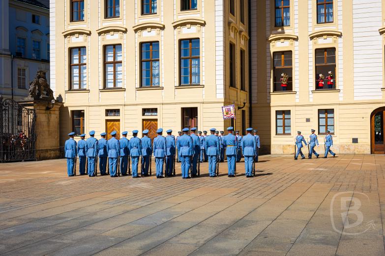 Tschechien/Prager Burg | Wachablösung