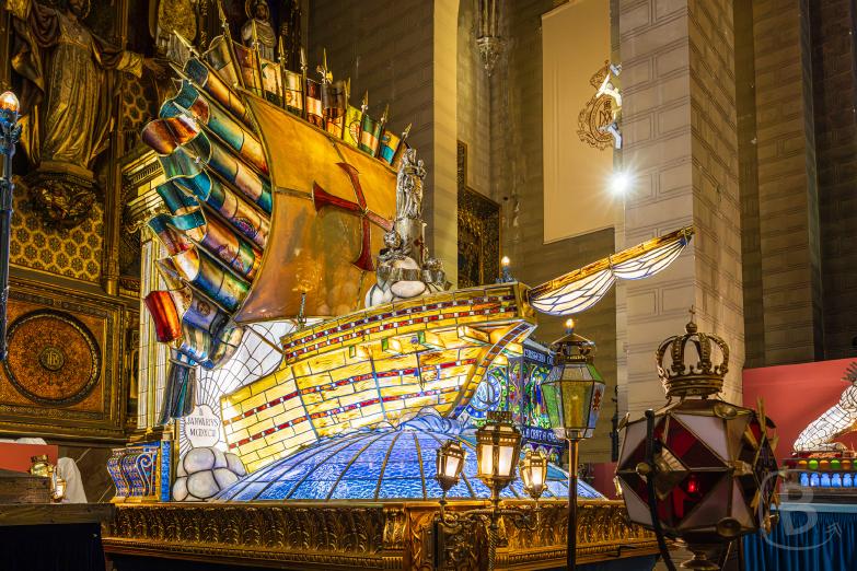 Saragossa | Museo de los Faroles y Rosario de Cristal | La Hispanidad