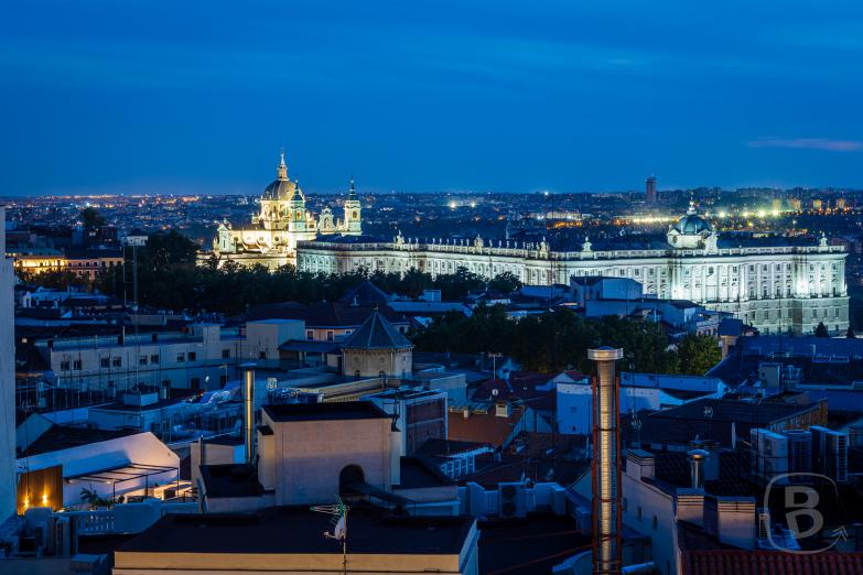 Madrid | Königspalast bei Nacht