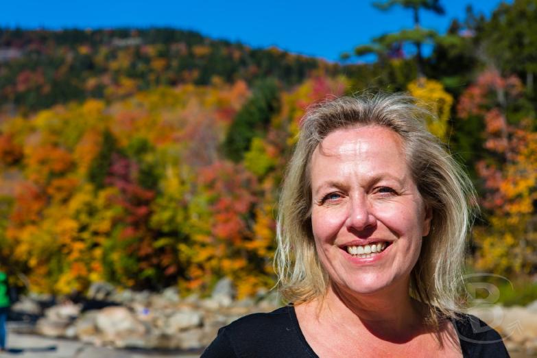 Kancamagus Hwy | Jeannette an den Lower Falls