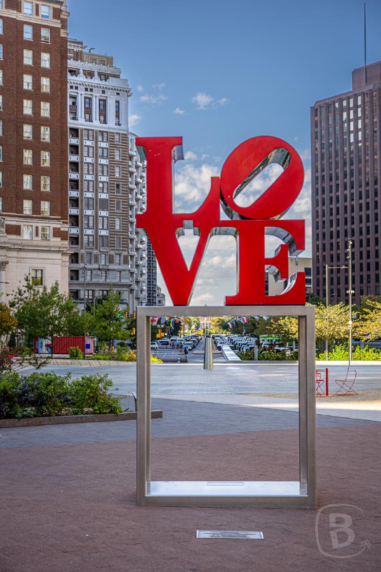 Philadelphia | Love Sign